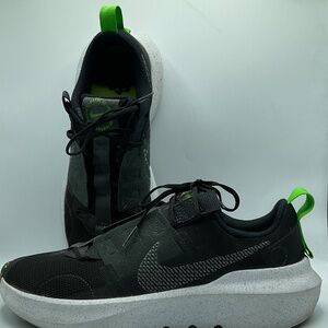 Nike Crater Impact sneakers in a black Size 5